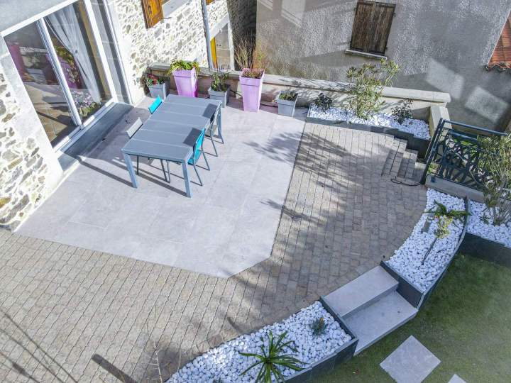 Création terrasse Mornant